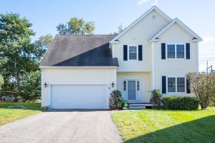 18 Equestrian Ln - Photo 1 of 1