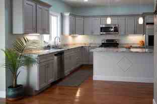18 Equestrian Ln - Photo 1 of 1