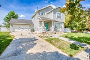 featured image of 1483 N Clemente Way