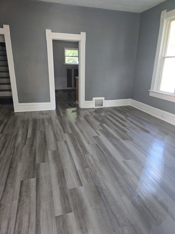 305 E Republic St #305EREP - Photo 4 of 19
