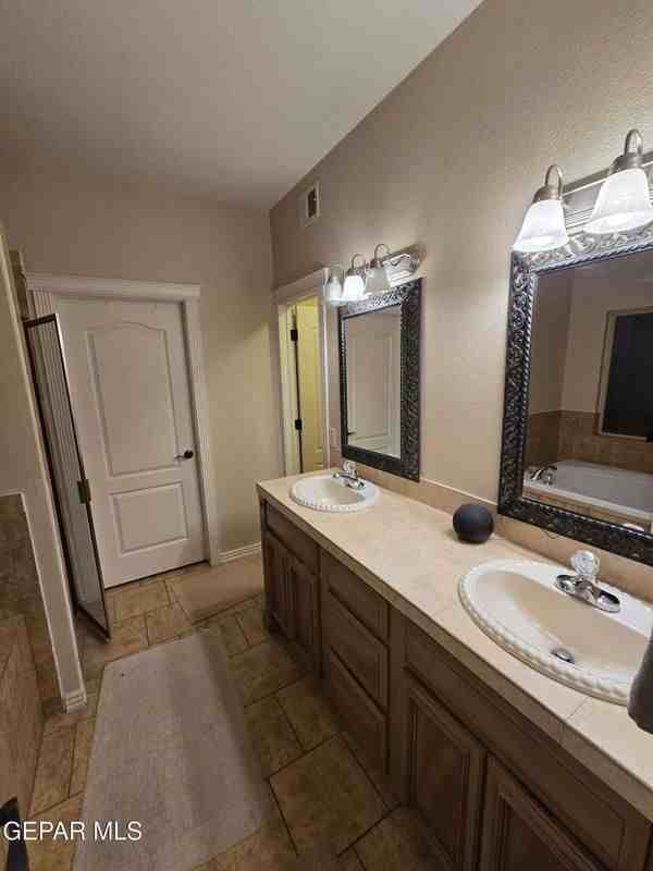 3713 Star Beach Ln - Photo 4 of 14