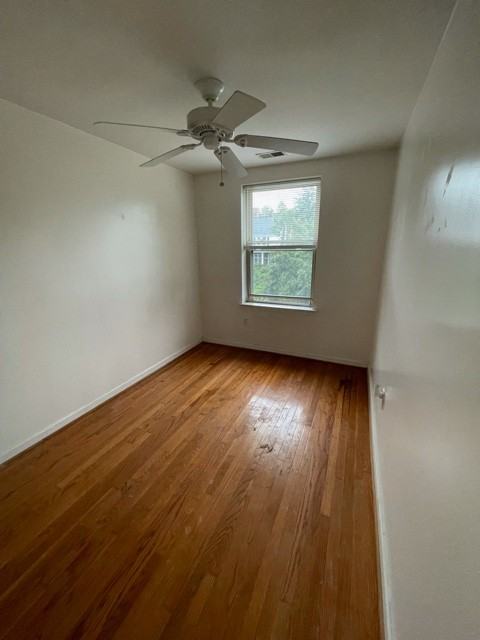 1210 Perry St Ne #301 - Photo 7 of 11