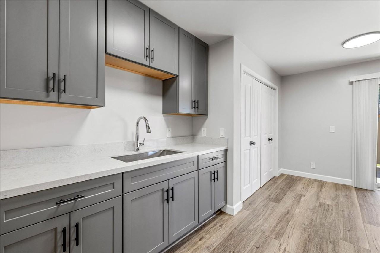 Plaza Apartments - Photo 2 of 20