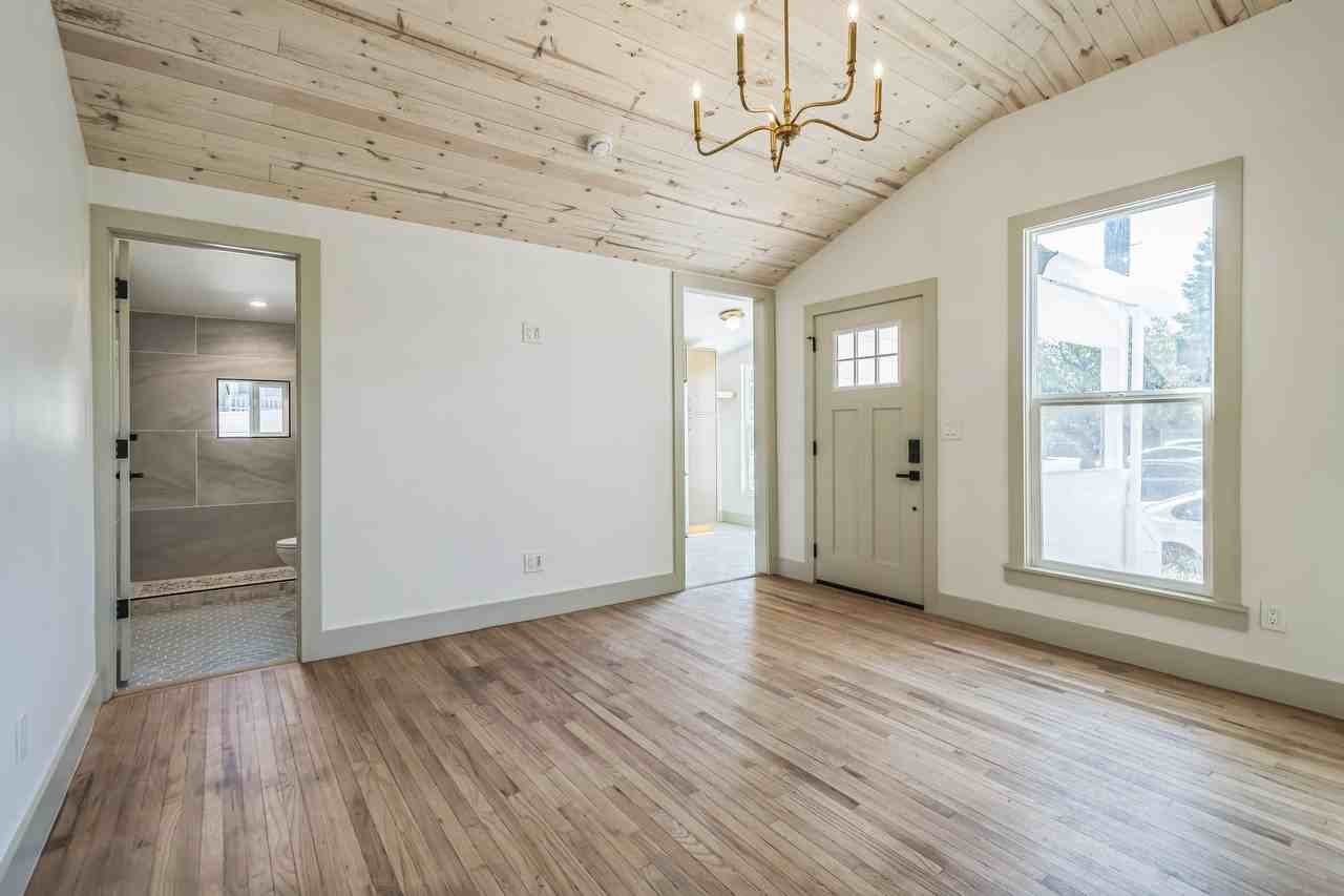 937 Las Juntas St - Photo 2 of 14