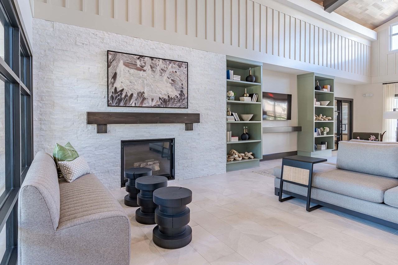 Paxton Place Apartments - Photo 4 of 43