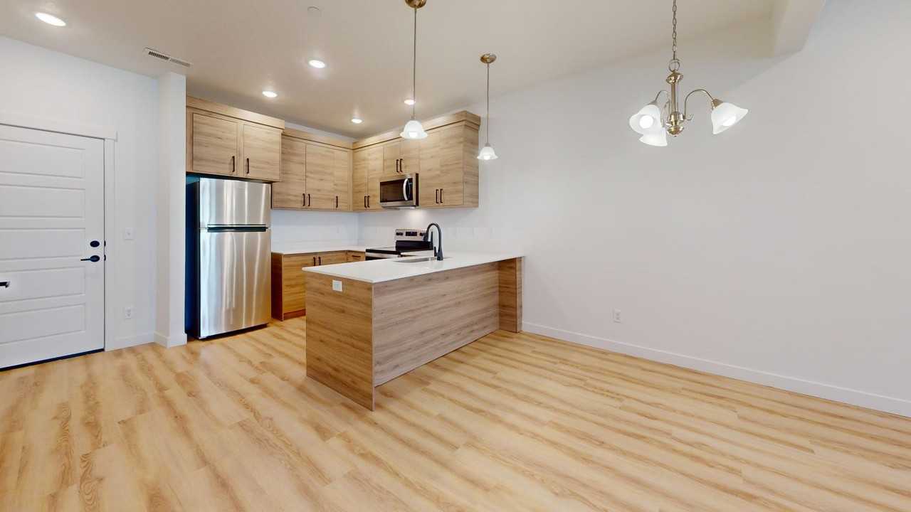 1149 Ws #207 - Photo 7 of 8