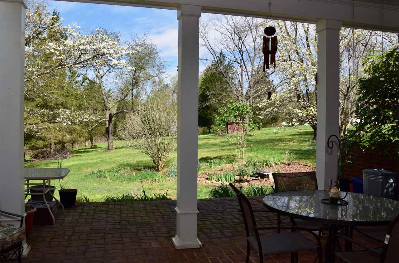 238 Waughs Ferry Rd #1 - Photo 3 of 20