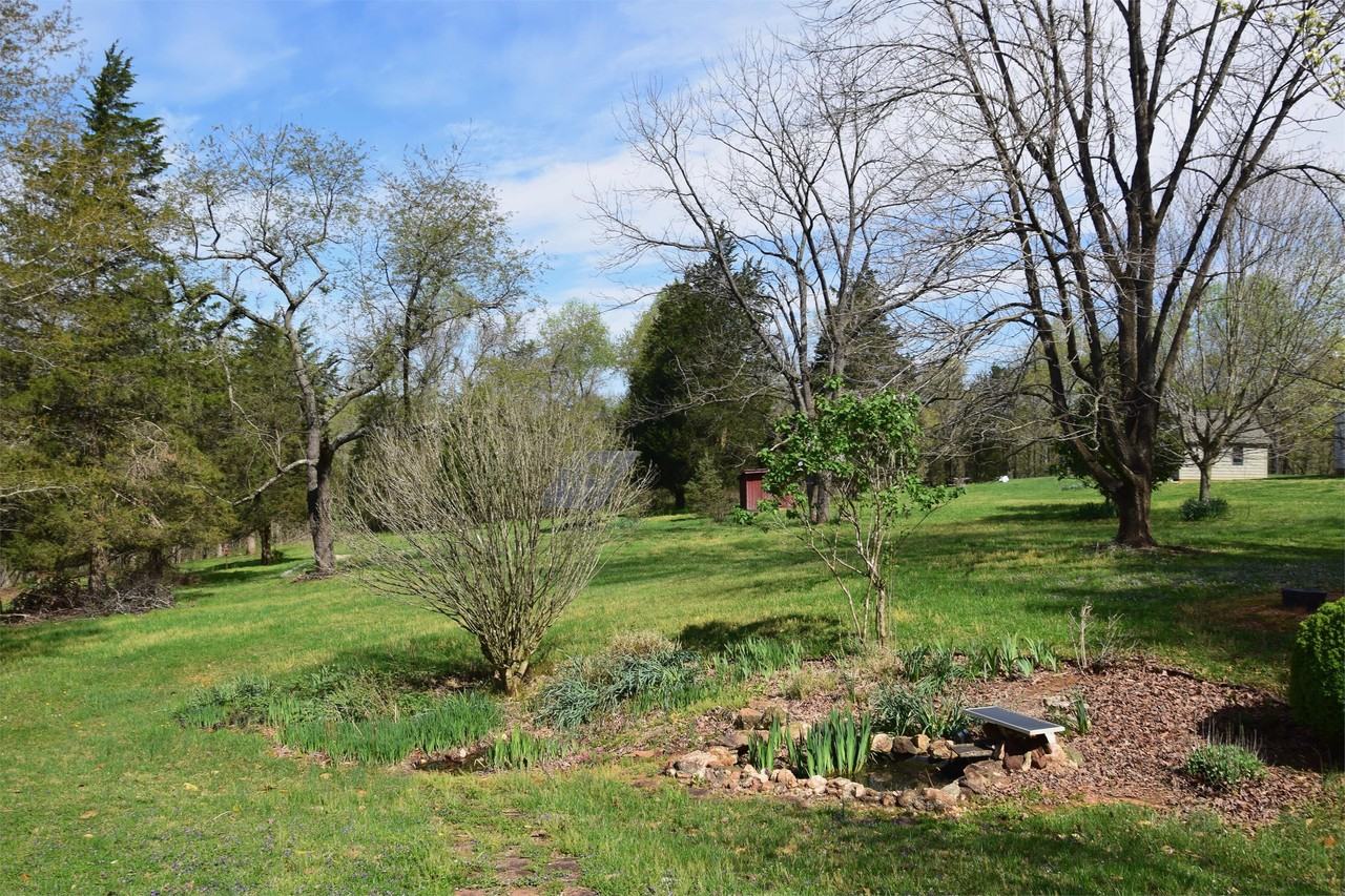 238 Waughs Ferry Rd #1 - Photo 2 of 20