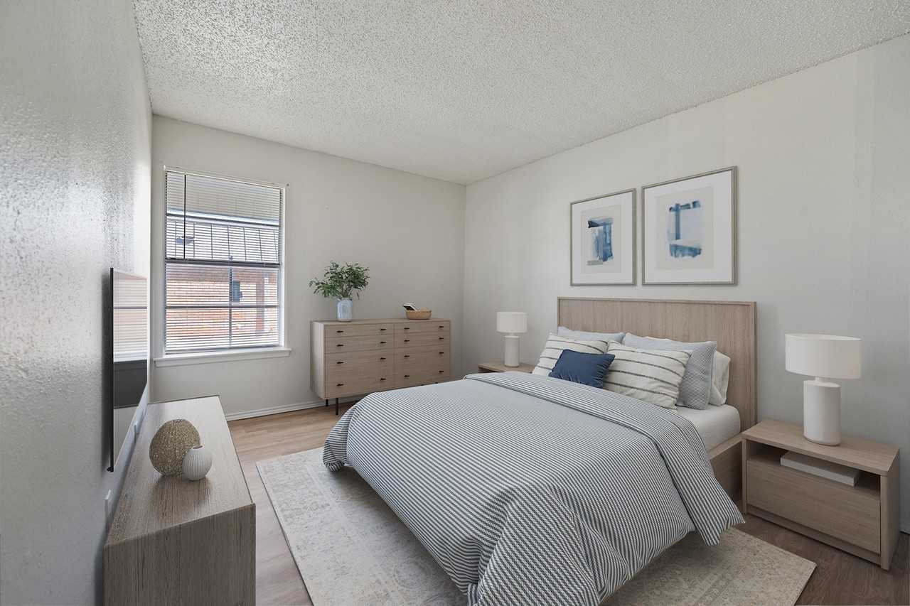 Olivo Square Apartments - Photo 5 of 28