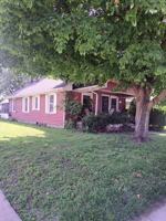 featured image of 727 East North Street