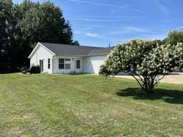 featured image of 313 Crestview Ln #A