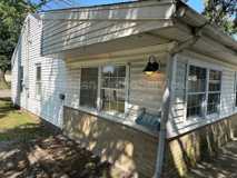 934 W Jefferson St - Photo 1 of 1