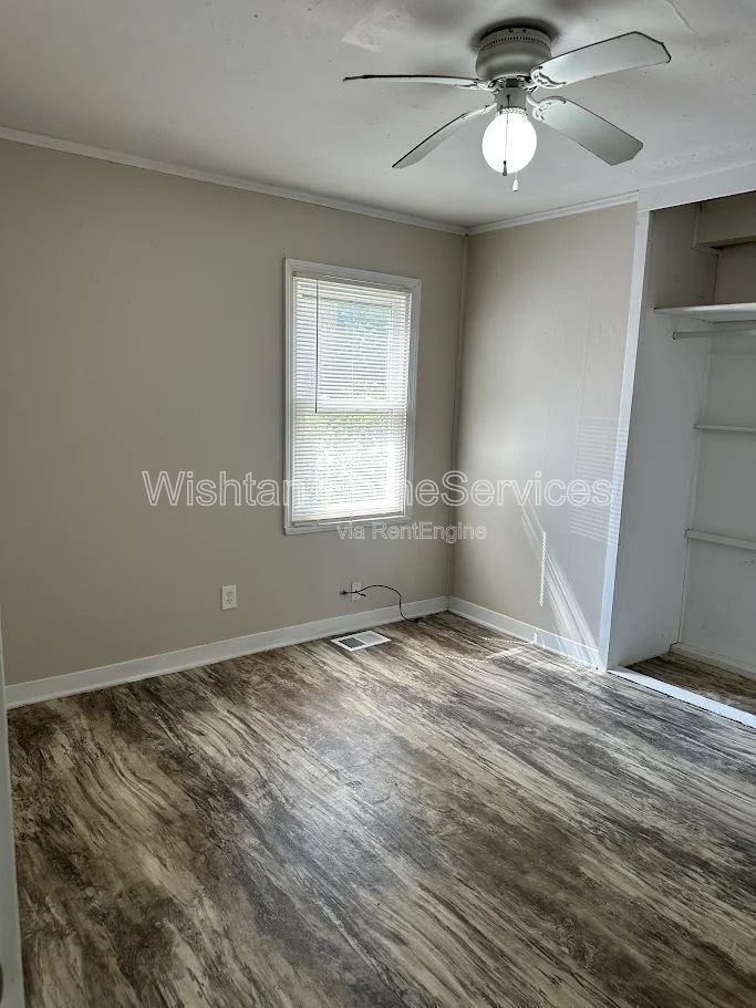 934 West Jefferson Street - Photo 2 of 17