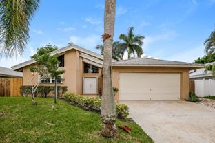 6376 Amberwoods Dr - Photo 1 of 1