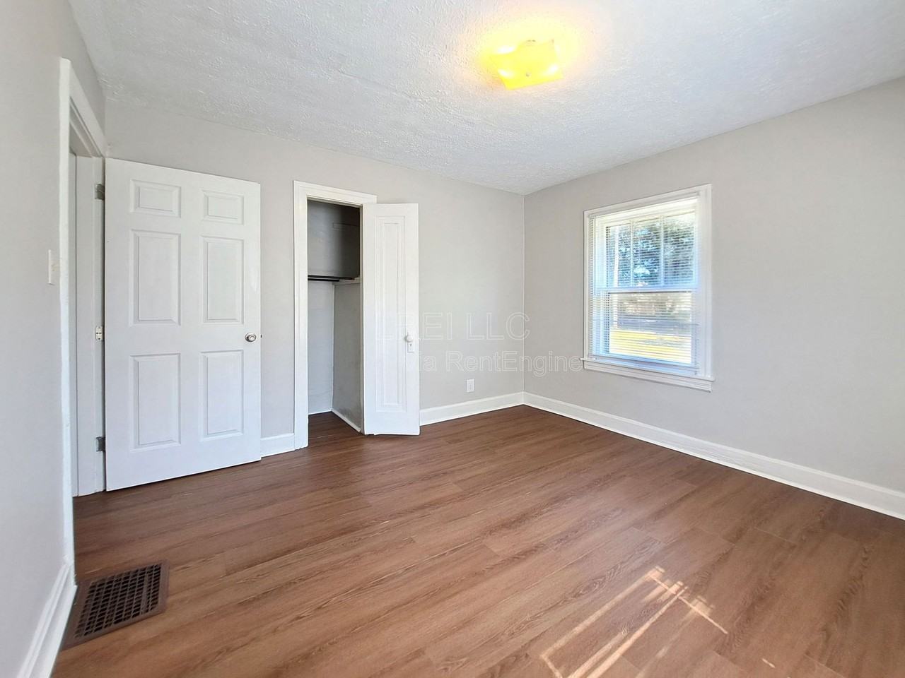 341 North 42nd Street - Photo 4 of 13