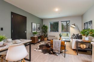 1711 N Vassar Ave #112 - Photo 1 of 1