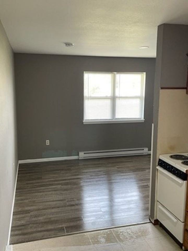 1214 S Blake St - Photo 7 of 12