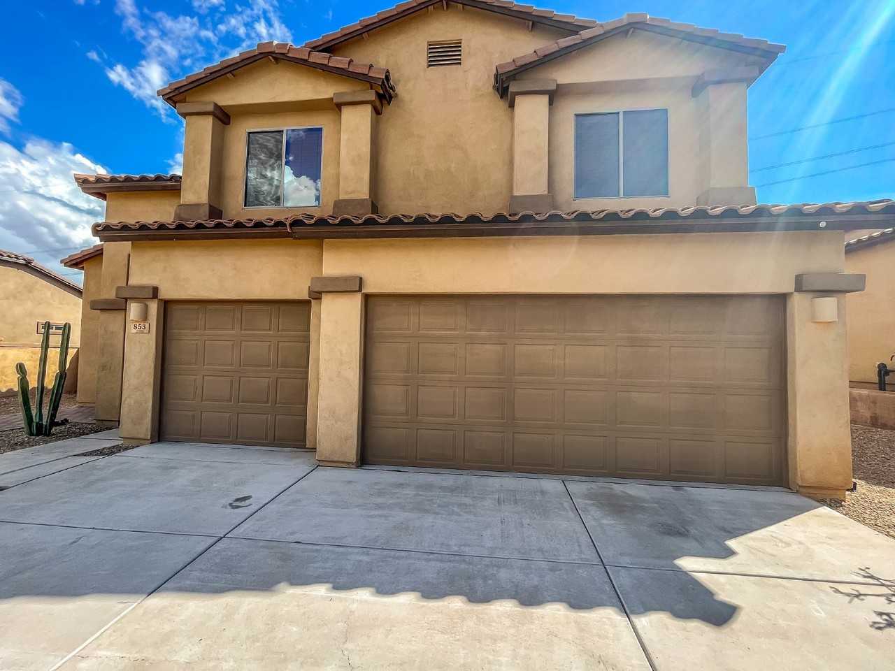853 W Calle Barbitas - Photo 2 of 39
