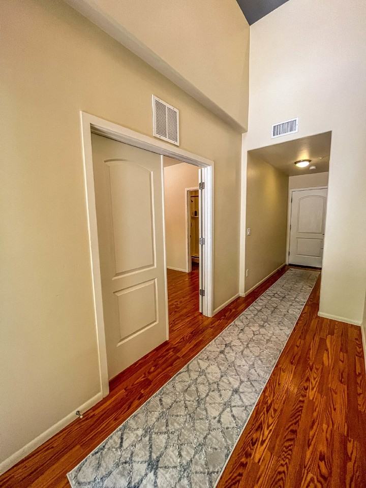 2435 East Autumn Flower Drive - Photo 3 of 29