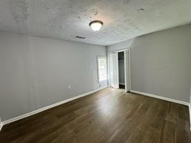 9 Sutton Rd - Photo 1 of 1