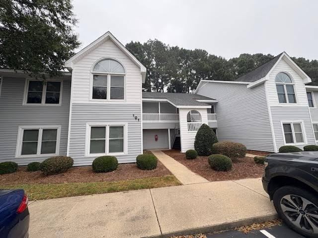 101 W Victoria Ct #B