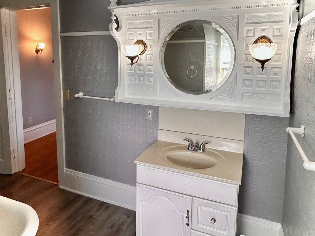 240 N 2nd St #9-1100SQFT - Photo 6 of 9