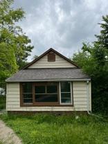 1912 S 12th St - Photo 1 of 1