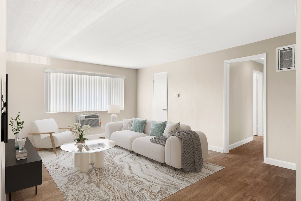 Canoga Variel Apartments - Photo 4 of 15