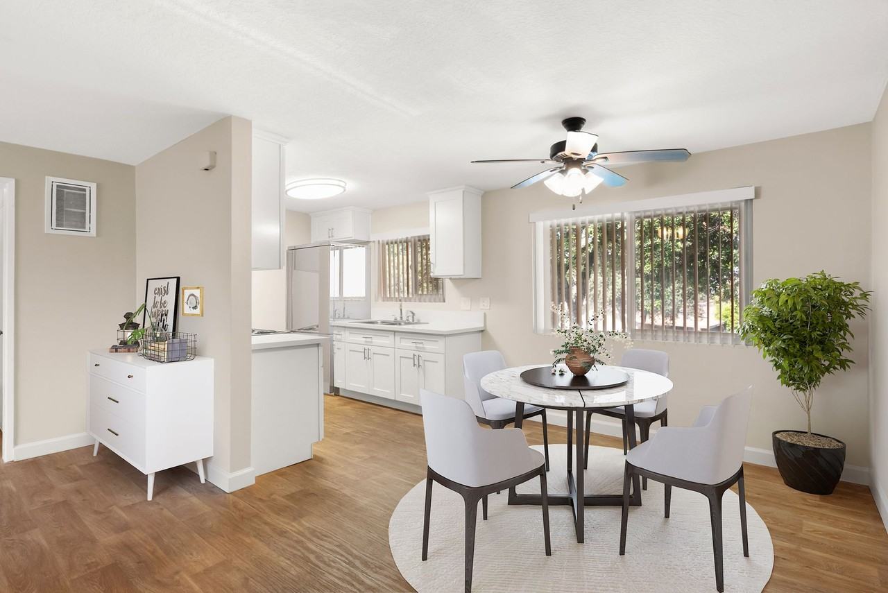 Canoga Variel Apartments - Photo 5 of 15