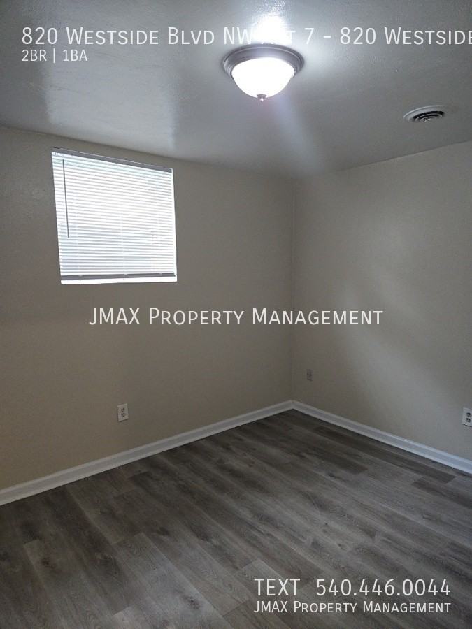820 Westside Blvd Nw Apt 7 - Photo 4 of 7