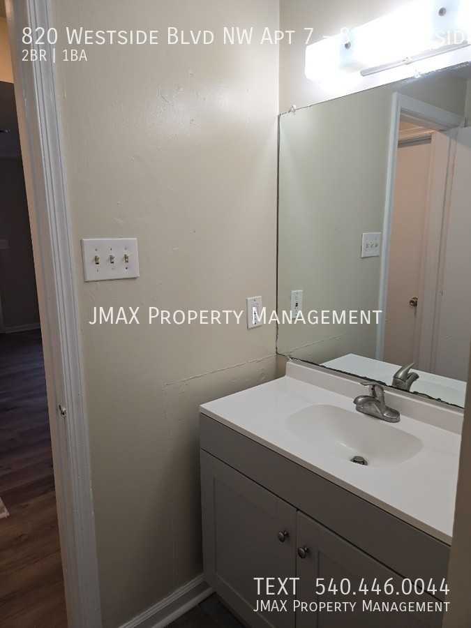 820 Westside Blvd Nw Apt 7 - Photo 6 of 7