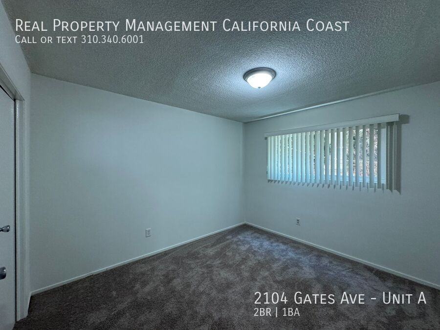 2104 Gates Ave #A - Photo 7 of 8