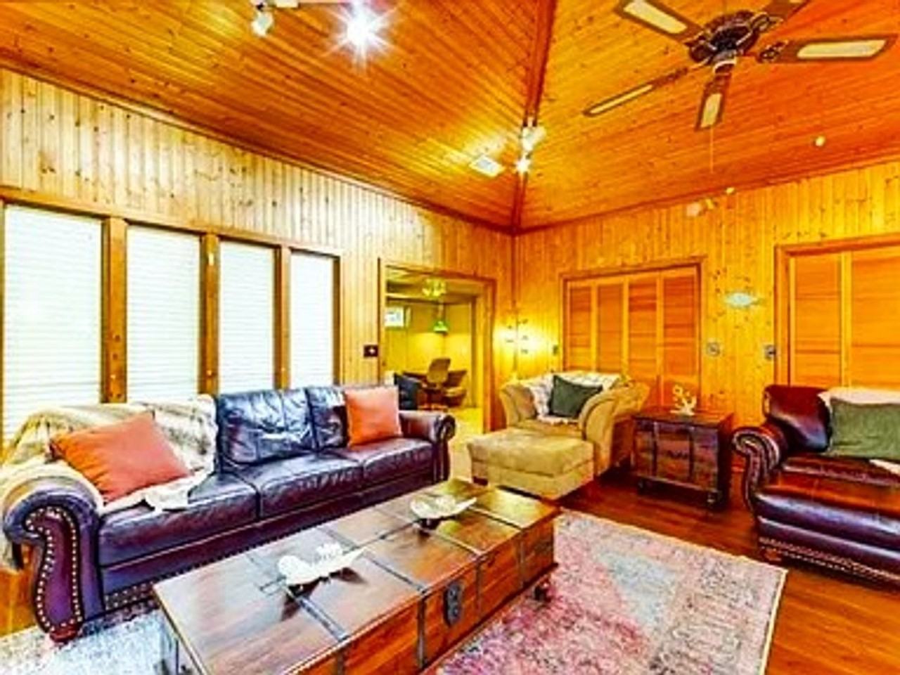 19934 Channel View Dr - Photo 3 of 45