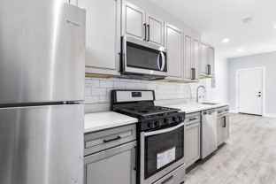 6942 N Wolcott Ave - Photo 1 of 1