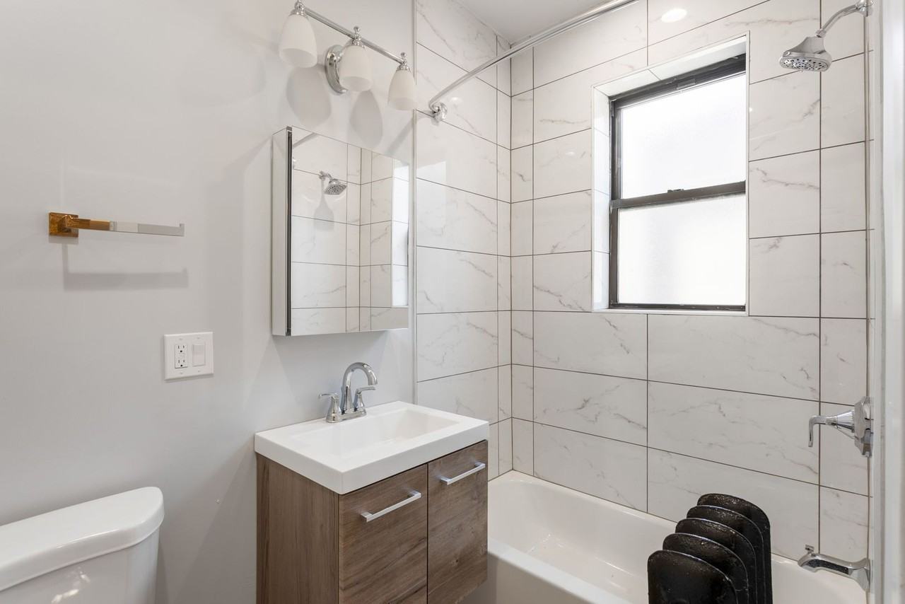 1320 W Birchwood Ave #1 - Photo 6 of 14