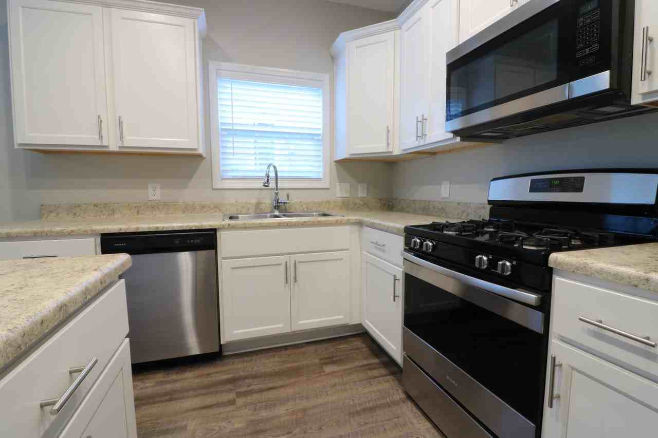 383 E Woodland Dr #NA - Photo 6 of 19