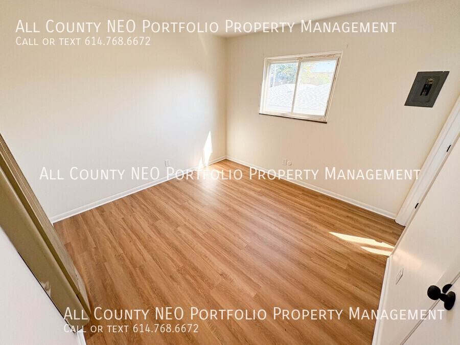 229 Hamilton Ave #G - Photo 6 of 10