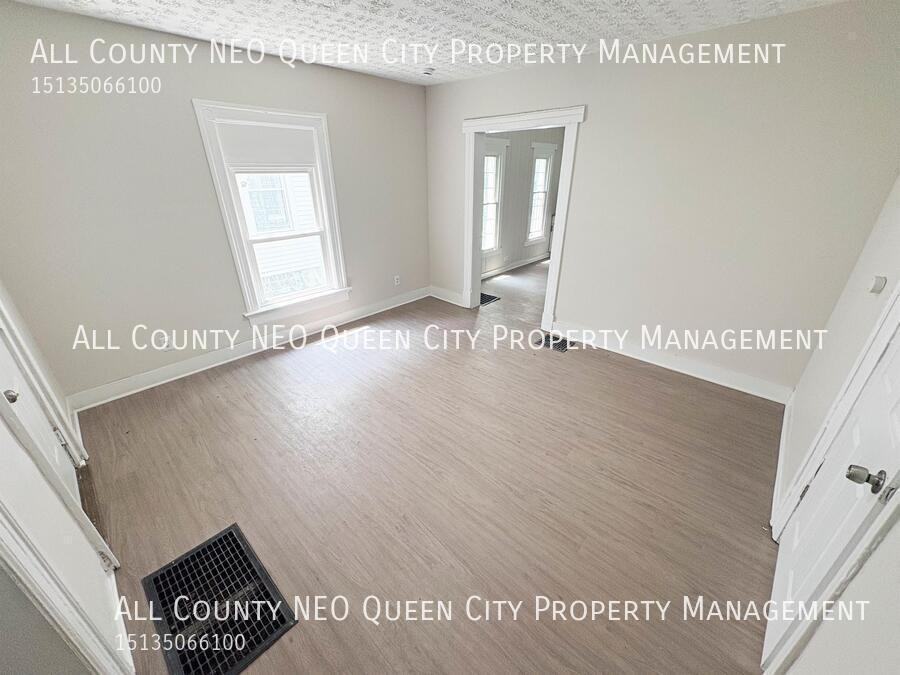 87 Notre Dame Ave - Photo 6 of 28