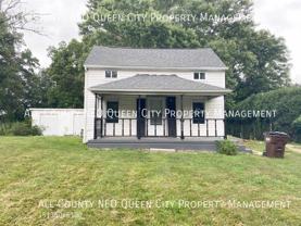 7944 Harrington Ave - Photo 1 of 1