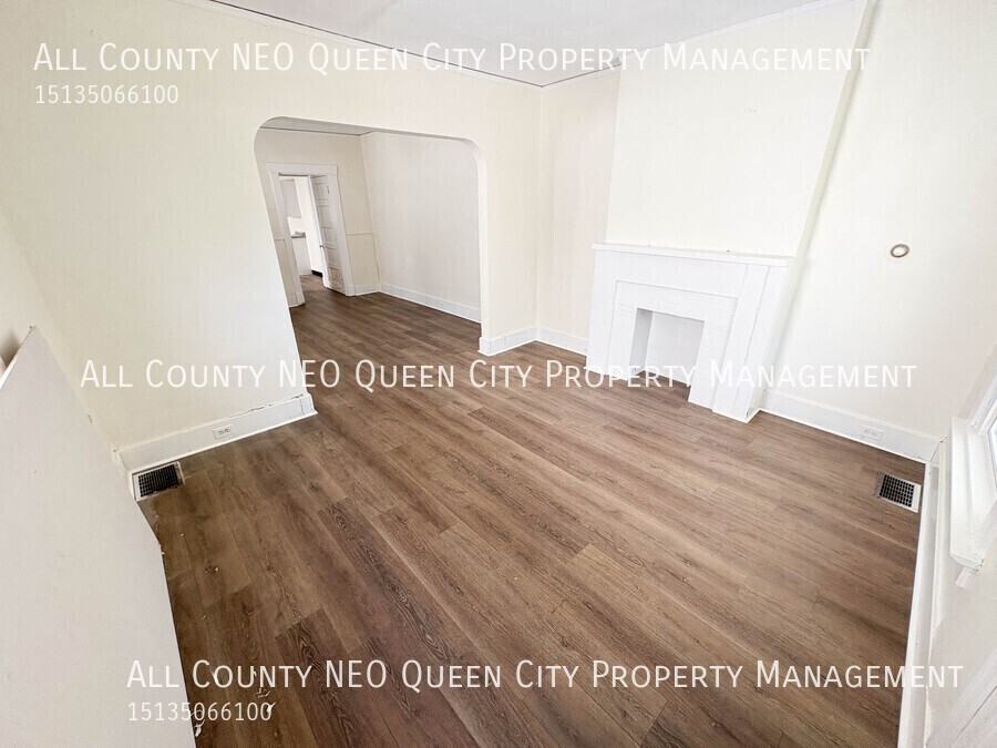 126 Wroe Ave - Photo 3 of 18