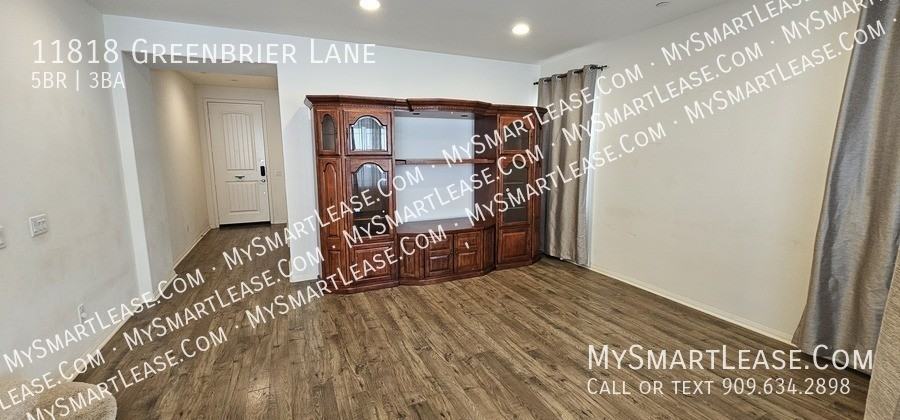 11818 Greenbrier Ln - Photo 3 of 22