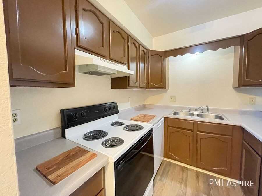 2330 Wedgewood Ave #6D - Photo 4 of 10