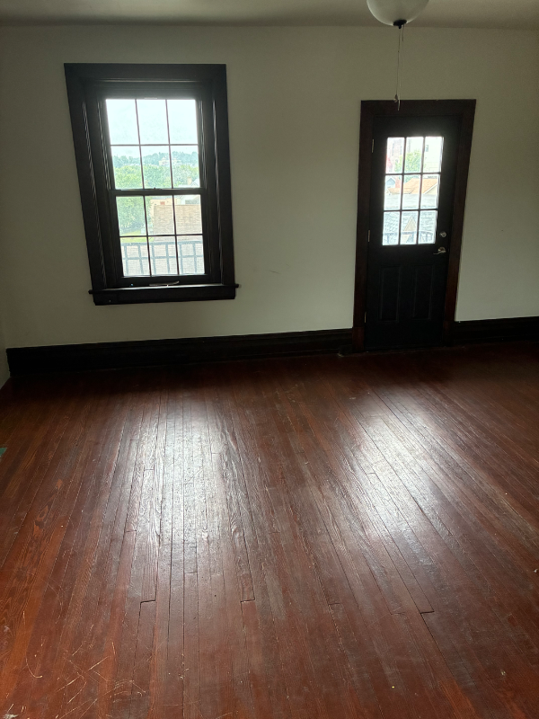 103 E Pittsburgh St #3W - Photo 3 of 15