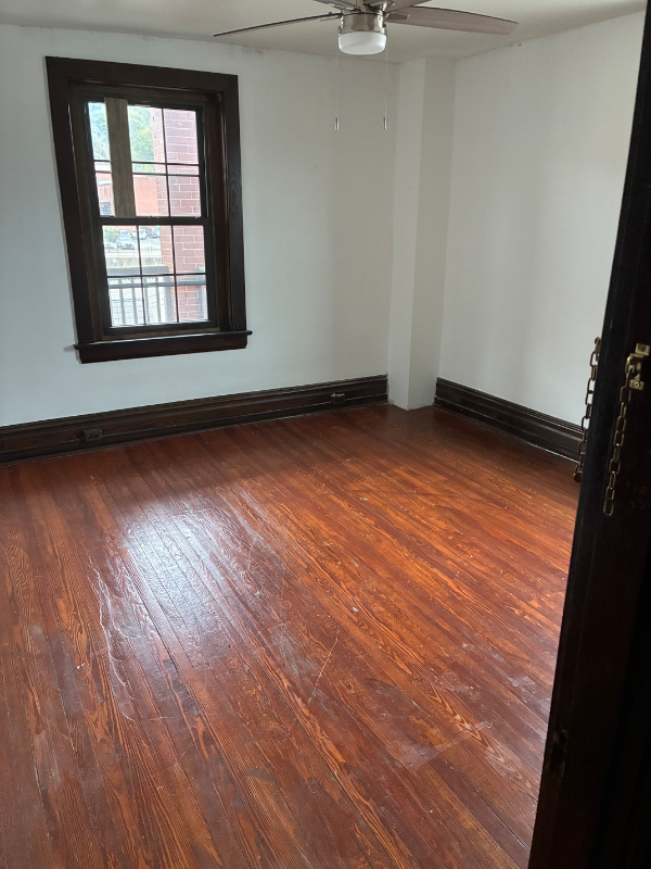 103 E Pittsburgh St #3W - Photo 6 of 15