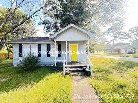 107 East Blvd - Photo 1 of 1