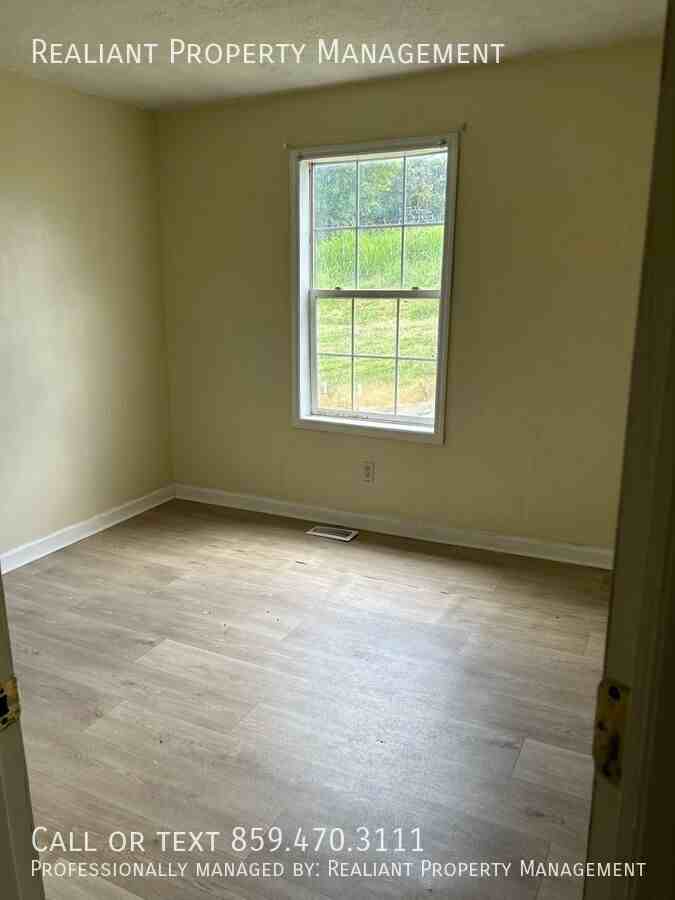 2770 Pollard Pike - Photo 4 of 12