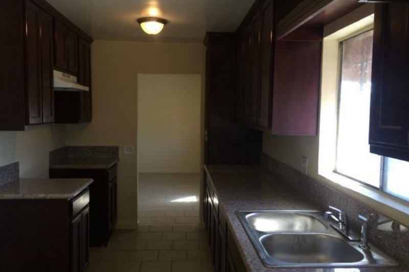 443 E 84th St #443 - Photo 7 of 29