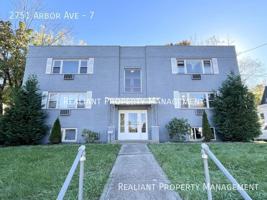 featured image of 2751 Arbor Avenue #7