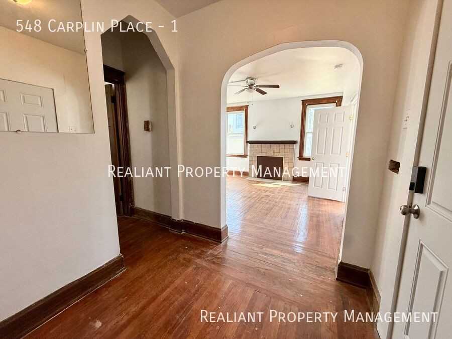 548 Carplin Pl #1 - Photo 3 of 18