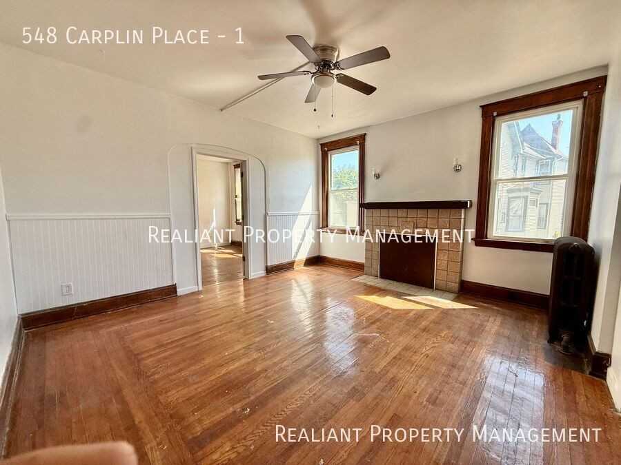 548 Carplin Pl #1 - Photo 4 of 18